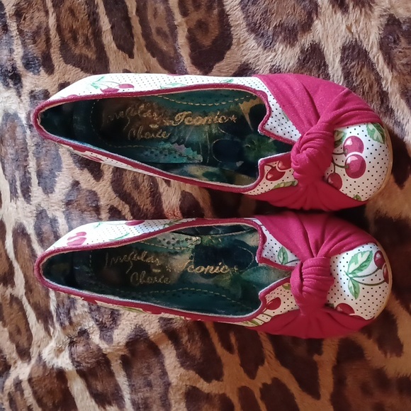 Rockabilly cherry shoes - Picture 2 of 8